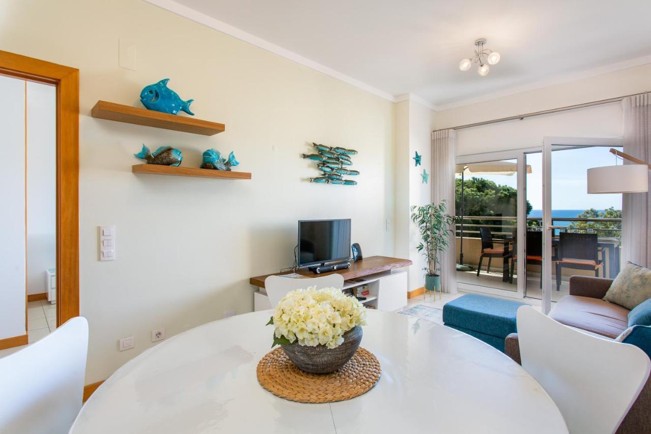 Beach Front Apartment Barracuda Albufeira Luaran gambar